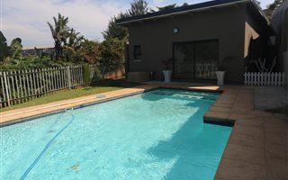 2 Bedroom Apartment in Shakas Rock