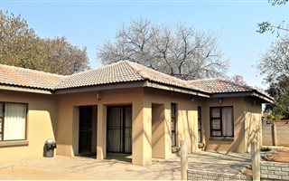 3 Bedroom House in Onverwacht
