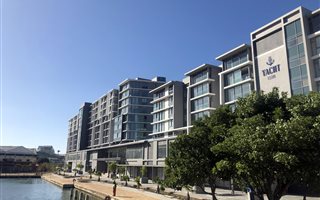 1 Bedroom Apartment in Foreshore
