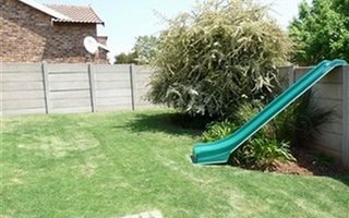2 Bedroom Simplex in Radiokop