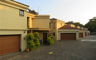 3 Bedroom Townhouse in White River Country Estate