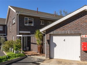 3 Bedroom Apartment in Amanda Glen