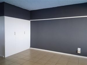 1 Bed Apartment in Port Elizabeth Central