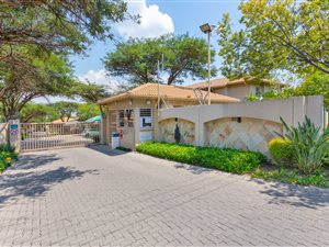 3 Bed Townhouse in Fourways