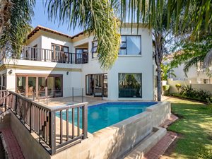 3 Bed House in Eagle Canyon Golf Estate