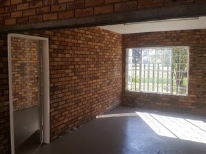 170 m² Industrial space in Springs Central