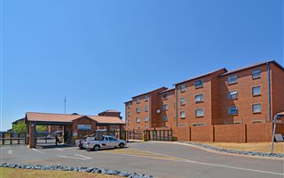2 Bedroom Apartment in Atteridgeville