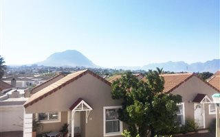 3 Bedroom House in Somerset Ridge