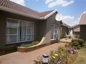 4 Bed House in Mayberry Park