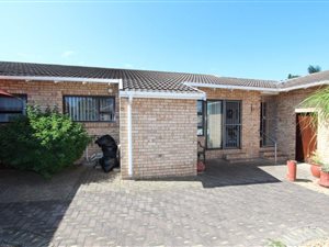 3 Bed House in Newton Park