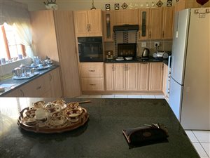 2 Bed House in Bronberg