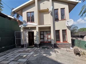 6 Bed House in Springfield