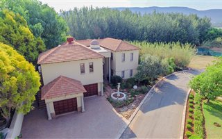 4 Bedroom House in Westlake Estate