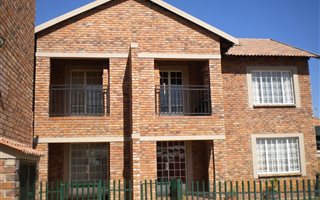 2 Bedroom Apartment in Riversdale