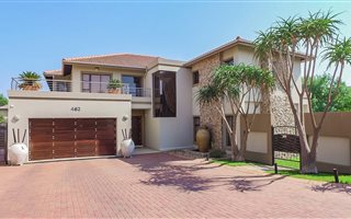 4 Bedroom House in Carlswald North Estate