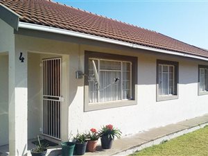 3 Bed Townhouse in Lydenburg