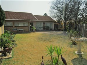 5 Bed House in Elandia