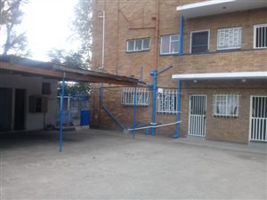 2 Bed Apartment in Germiston South