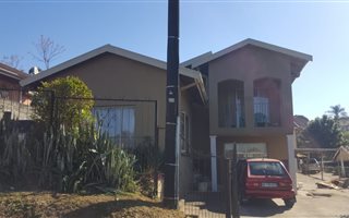 3 Bedroom House in Woodlands