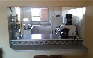 2 Bedroom Cluster in Langenhoven Park
