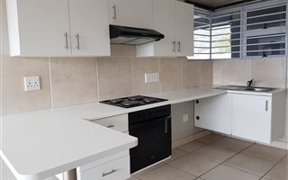 2 Bedroom Duplex in Tamboerskloof