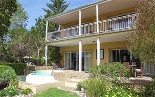 2 Bedroom House in Groenvallei