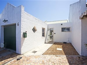 2 Bedroom House in Sunnydale