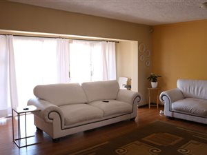 3 Bed Townhouse in Beacon Bay