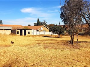 1747 m² Land available in Lydenburg
