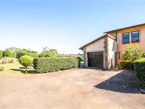 3 Bed Apartment in Plantations