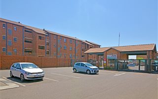 2 Bedroom Apartment in Atteridgeville