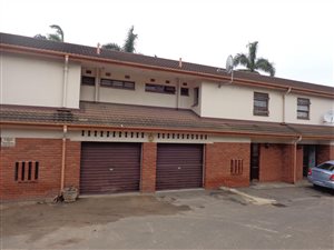 3 Bedroom Duplex in Montclair