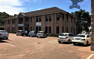 140 m² Office Space in Westville