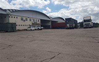 2305 m² Industrial space in North Industria