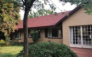 3 Bedroom House in Parktown North