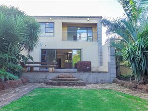 4 Bed Townhouse in Sherwood and surrounds