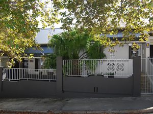 1 Bed House in Richmond Hill