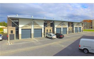 111 m² Commercial space in Fairview