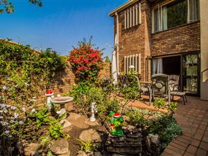 3 Bed Townhouse in Lakefield