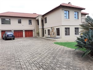 4 Bed House in Poortview