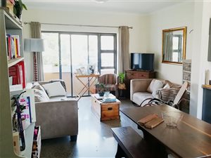 2 Bedroom Apartment in Observatory