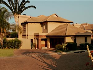 3 Bed House in Kyalami