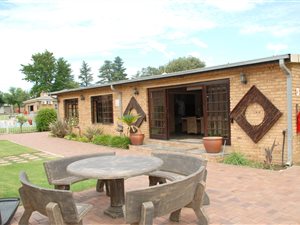 3 Bed House in Lochvaal