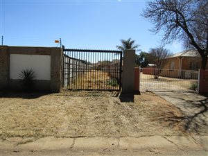 1112 m² Land available in Fochville