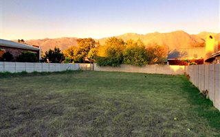 713 m² Land available in Porterville