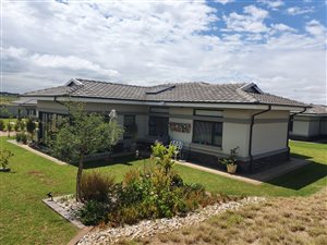 2 Bed House in Zesfontein AH
