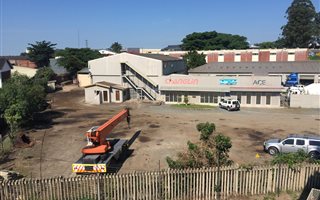 1500 m² Industrial space in Pinetown Central