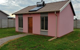 2 Bedroom House in Katlehong