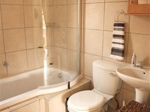 2 Bedroom Apartment in Amandasig