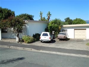 3 Bed House in Paarl